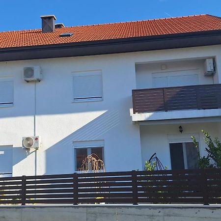 טרביניה Guesthouse Buco מראה חיצוני תמונה