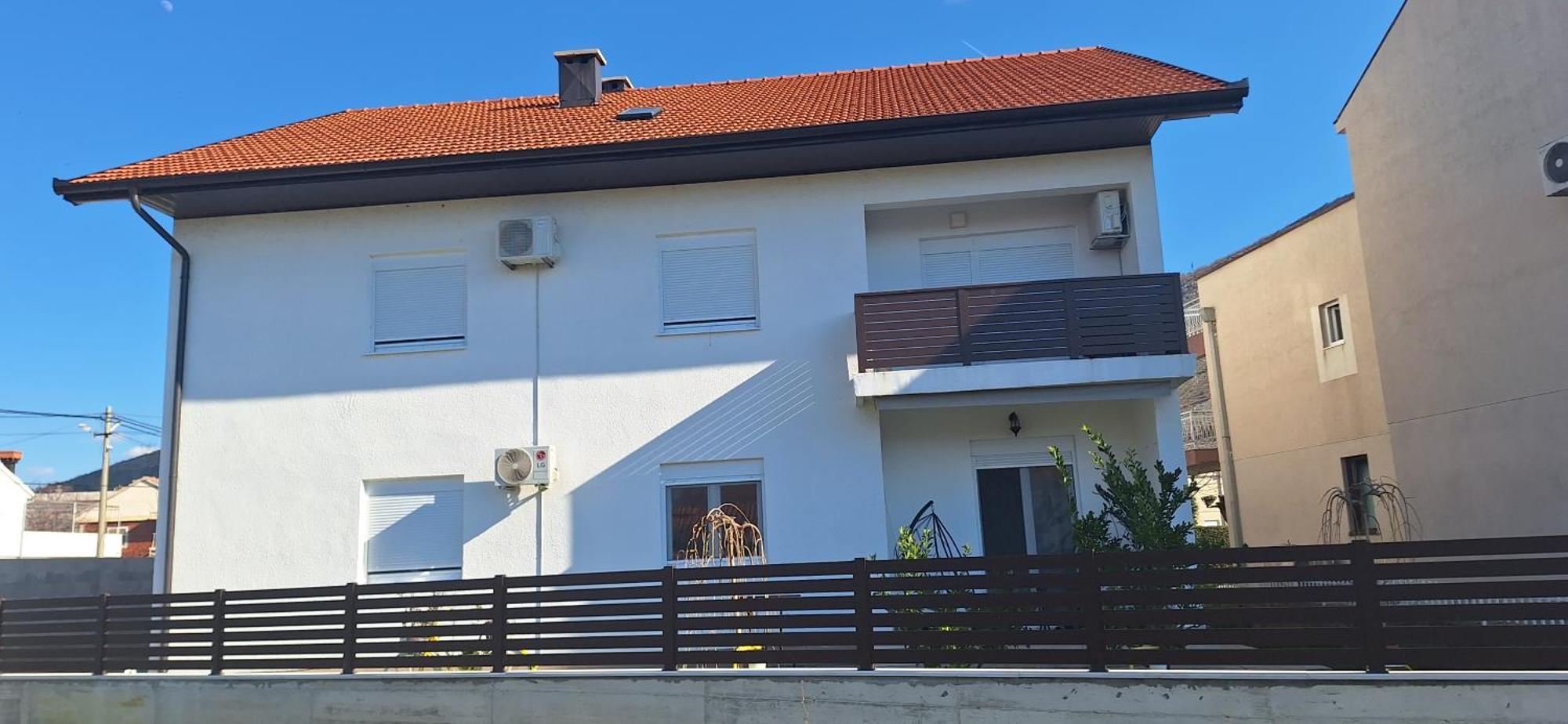 טרביניה Guesthouse Buco מראה חיצוני תמונה